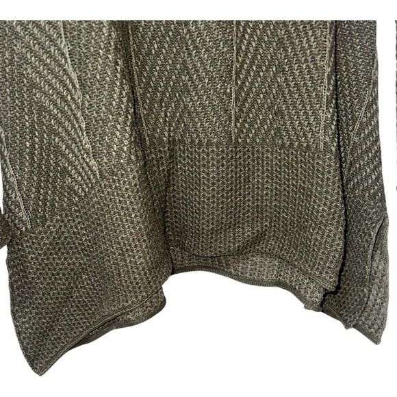 Eight Eight Eight Split Hem Tunic - Picture 4 of 6